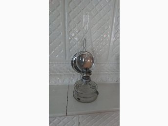 Shabby chic fotogenlampa på tradera.com antika fotogenlampor ...