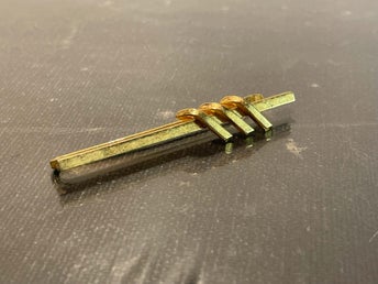 Tre guldbalkar elegant slipsnål - vintage slipsklämma