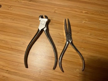 Vintage Lindström tänger 2 st – Piano Wire avbitare & Flacktång – Fint skick!