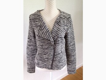 H&M mjuk kavajjacka storlek L (404962444) ᐈ Köp på Tradera H&M mjuk kavajjacka storlek L (404962444) ᐈ Köp på Tradera