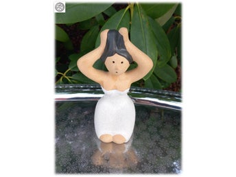 Underbar kvinna figurin i yogaställning Ceramica Artistica Quer Mexico