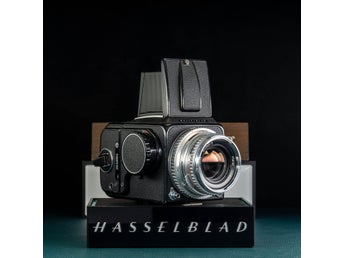 Hasselblad 500C/M A-12 filmmagasin Planar C 80mm f/2.8