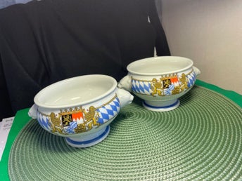 VINTAGE 2 FINA SOPP/FRUKOSTSKÅLAR Seltmann Weiden Bavaria Tyskland lejonhandtag