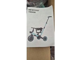 NEWYOO TR008 Trehjuling för barn
