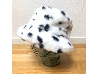 Wallis vintage women's white & black faux fur hat size medium