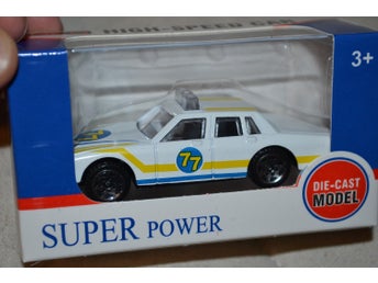 Vit Polisbil Sirener Polis Bil 6cm 1:64 Superpower Ny