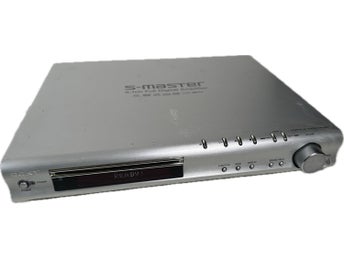 SCD-555ES DVD/CD spelare Receiver S-Master 5.1ch Full Digital Amplifier