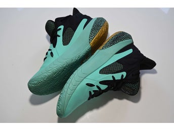 Under Armour Basketbollskor - Turkos/Svart - EUR 44.5