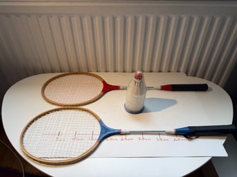 Vintage Badmintonset med Träracketar – Komplett Set