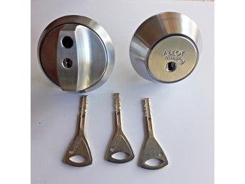 ABLOY ME 155T PROTEC2 Deadbolt with Lockable Thumturn /With 3 Keys