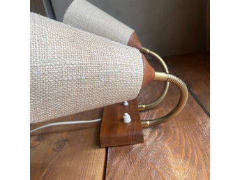 Teak/ Retro dubbel sänglampa/ vägglampa / Mid-century / 1950-60tal