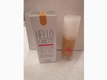 Benefit hello flawless foundation