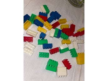 Retro byggklossar i plast – ca 50 st – 60/70-tal