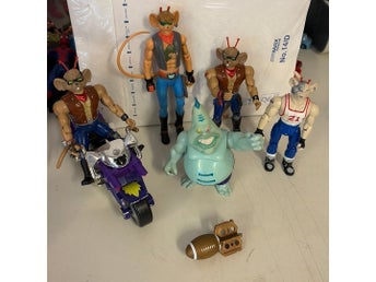 Biker Mice from Mars – 4 figurer + Napoleon Brie + motorcykel + tillbehör – 90-t