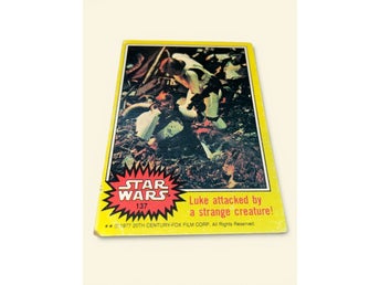 Star Wars samlarkort 1977 - Luke attacked by a strange creature!