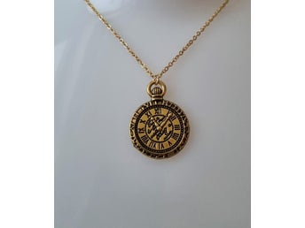 Halsband med klockberlock i steampunk (45-50 cm långt halsband)