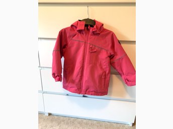Zara jacka knappt använd i strl 104 (357886945) ᐈ Köp på Zara jacka knappt använd i strl 104 (357886945) ᐈ Köp på