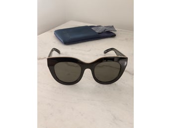 Le Specs svarta Solglasögon