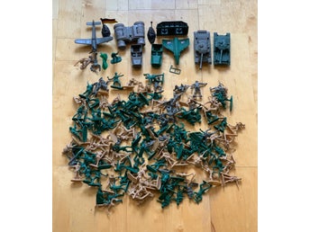 Stort paket med armésoldater & militärfordon – ca 70+ delar