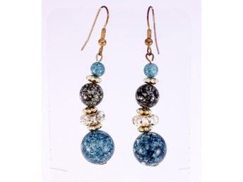 Handmade vintage plastic drop earrings-circa 1980s-Weight 6.2g-FREE postage