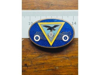 Vintage emalj märke ADLER BIL 1920-30 talet........ 40x25 mm