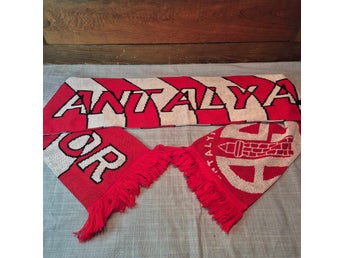 1 fotbollshalsduk från turkiska Antalyaspor, 2000-tal, 145*18 cm