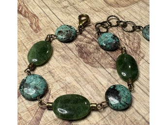 Fantastiskt vackert armband med Jade & Afrikansk Turkos