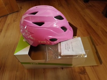 Barn cykelhjälm från tws rosa Storlek M (52-56)cm