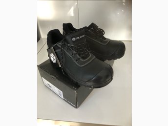 Skyddsskor Toe Guard Nya strl 41 (365754490) ᐈ Köp på Tradera Skyddsskor Toe Guard Nya strl 41 (365754490) ᐈ Köp på Tradera