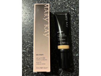 Mary Kay CC Cream SPF 15 - Medium-to-Deep