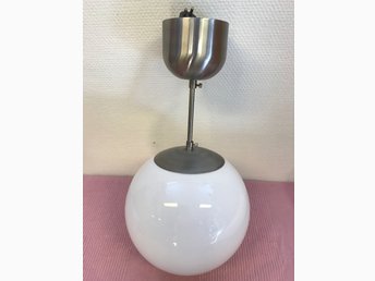 Taklampa Globlampa Klotlampa. FADO I.. (413303095) ᐈ Annons på Tradera: Klotlampa taklampa lampa ikeas fado retro