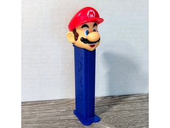 PEZ Mario (2013)