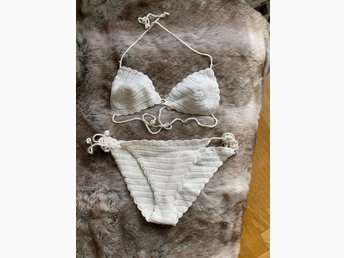 vit stickad bikini vit stickad bikini