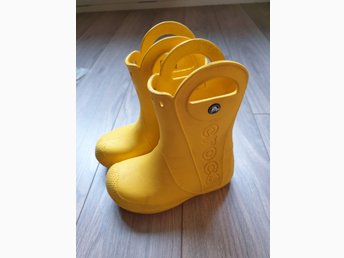 Crocs handle it C12 motsvarande 29 30 Crocs handle it C12 motsvarande 29 30