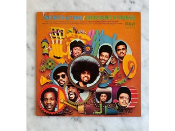 The Nite-Liters - Different Strokes LP Vinyl | Köp på Tradera