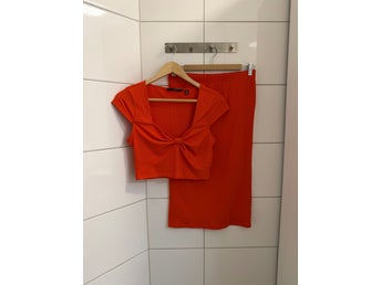 Vero Moda Set: Topp & Kjol (Nyskick) Strl M