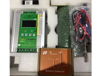 3000W 12V 24V 48V WIFI MPPT vind solar hybrid laddregulator med balanserare