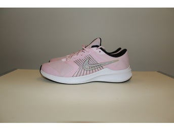Nike Downshifter Löparskor Rosa Storlek 40