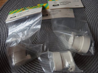 3 st Lamputtag ASEA Skandia 6A, 250V Jordat E 96 530 81