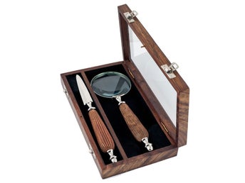 Förstoringsglas & brevkniv i ett elegant schatull