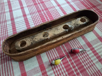 Adventsljusstake i näver att fyllas med mossa, 2 träfåglar sätta i mossa, 31x8cm