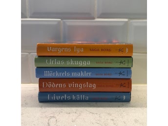Saga Borg - Jarastavens Vandring - Vargens lya, Urlas skugga, Mörkrets makler
