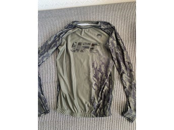 UFC x Venum rashguard