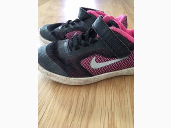 nike skor med kardborre nike skor med kardborre