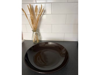 IKEA BRÖGGAN serveringsfat och tallrikar