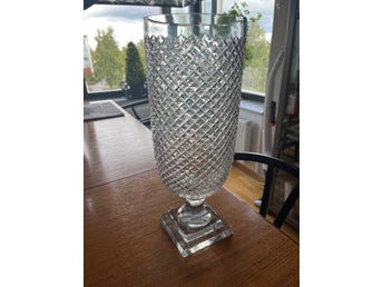 Vacker glasvas