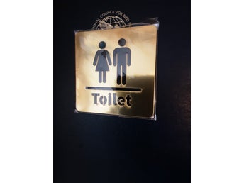 Självklistrande toalett skylt 10 x 10 c