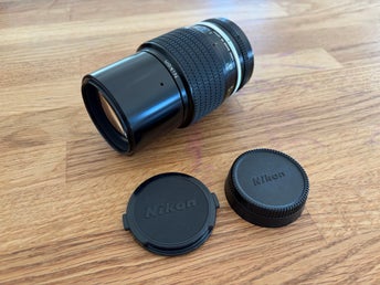 Nikon Nikkor 200mm f/4 AI – Passar Nikon F, F2, Nikkormat m.fl. Vintage