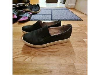 Dasia Svarta Slip-on Skor, Strl 38