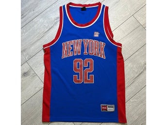 New York Knicks Retro Jersey Size S